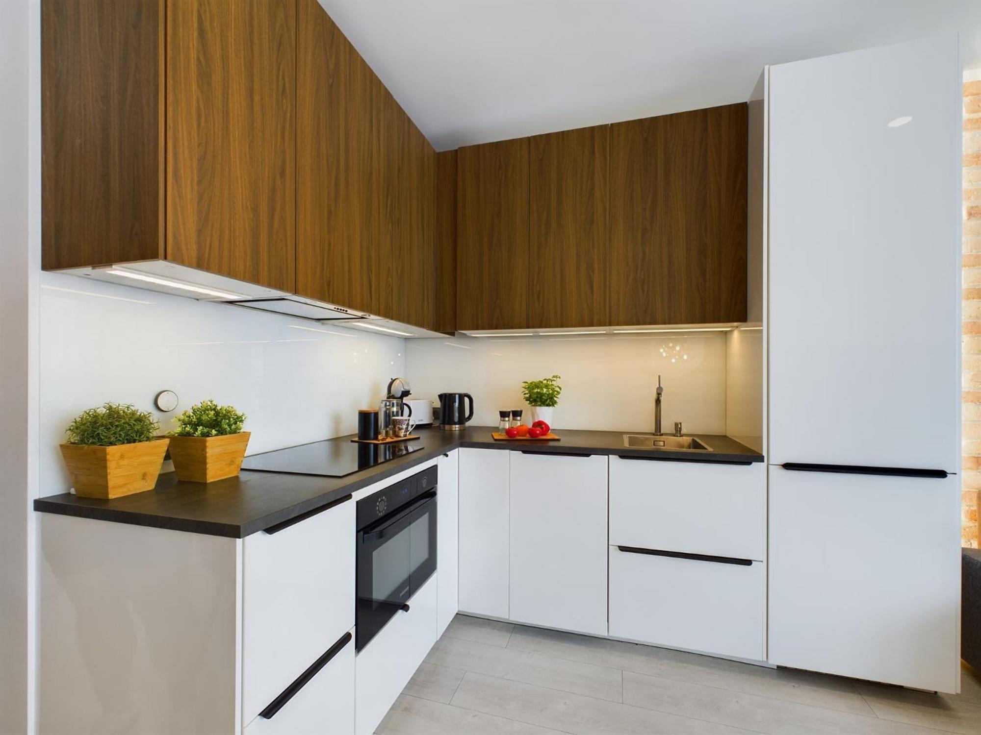 City Centre & Modern Quiet Apartment With Parking By Renters Prestige Краков Экстерьер фото